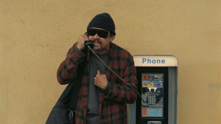 ‘Uma Batalha Após a Outra’ expõe a fúria e a paranoia de uma América em crise