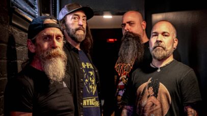 D.R.I. em 2025 (E-D): Spike Cassidy, Kurt Brecht, Greg Orr e Danny Walker (Foto: divulgação)