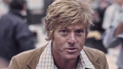 Robert Redford no set de Todos os Homens do Presidente