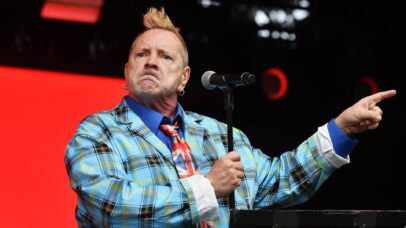 John Lydon durante show do Public Image Ltd em 2025 (Foto: Jim Dyson/Getty Images)