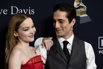 Dove Cameron e Damiano David na gala pré-Grammy Awards Pre-Grammy Gala no Beverly Hilton em Fevereiro de 2024 (Gina Ferazzi / Los Angeles Times via Getty Images)