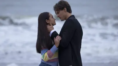 Atores de O Verão que Mudou Minha Vida