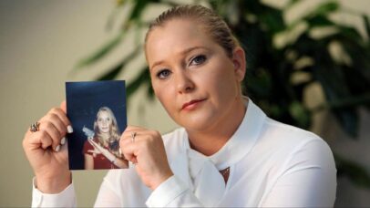 Virginia Giuffre, que foi vítima de Jeffrey Epstein e agora lança o livro Nobody's Girl