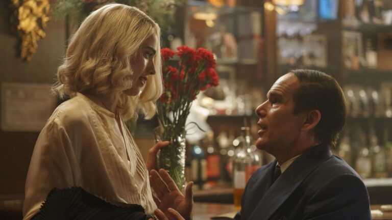 ‘Blue Moon’ transforma triste despedida em retrato íntimo e melancólico de um artista em ruína