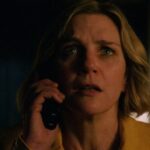 ‘Pluribus’: O que realmente aconteceu com Helen no primeiro episódio?