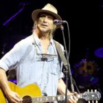 Todd Snider, que ajudou a moldar o alt-country e o Americana, morre aos 59 anos