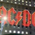Logo do AC/DC é projetado na fachada da Prefeitura de São Paulo