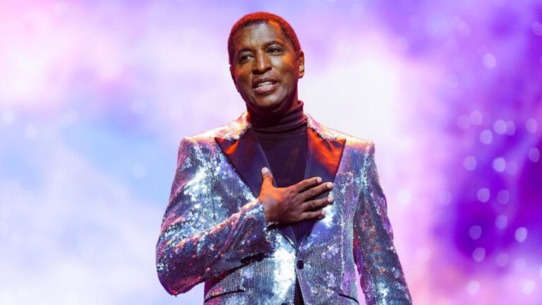 Documentário narrando a vida de Kenny ‘Babyface’ Edmonds está em produção