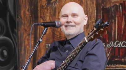 Billy Corgan, líder do Smashing Pumpkins, em 2025 (Foto: Mireya Acierto / Getty Images)
