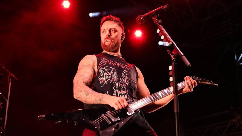 Matthew Tuck, do Bullet for My Valentine, em 2025 (Foto: Theo Wargo / Getty Images)