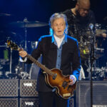 Ouça Paul McCartney ler um trecho do seu novo livro ‘Wings’