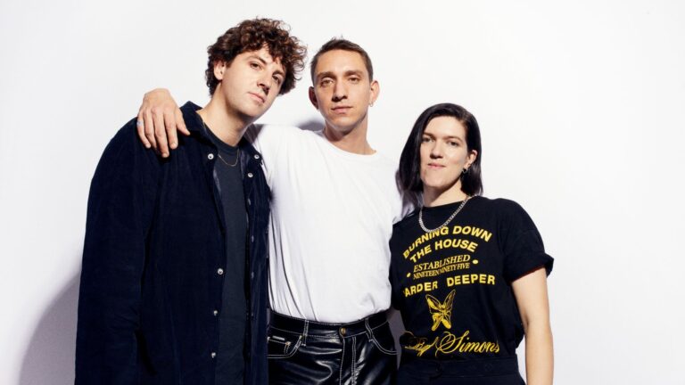 C6 Fest 2026 anuncia lineup completo com Robert Plant e The xx; veja