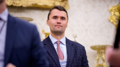 A vida pós-morte de Charlie Kirk como IA de baixa qualidade não é um acidente