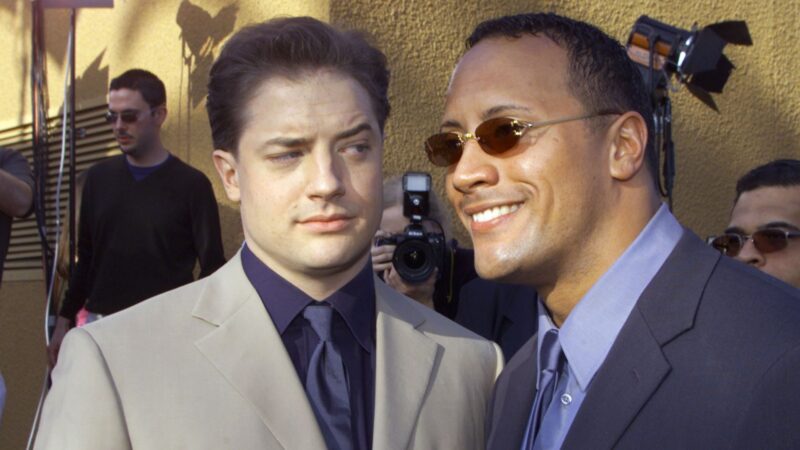 Brendan Fraser e Dwayne The Rock Johnson na premiere de O retorno da Múmia (Foto: Kevin Winter/Getty Images)