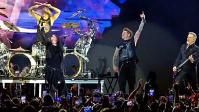 Evanescence anuncia novo álbum para 2026