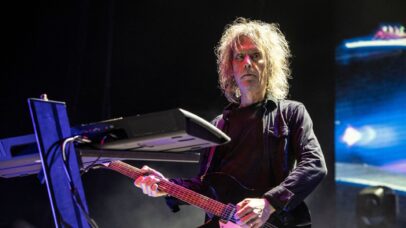 Morre Perry Bamonte, guitarrista e baixista do The Cure, aos 65 anos