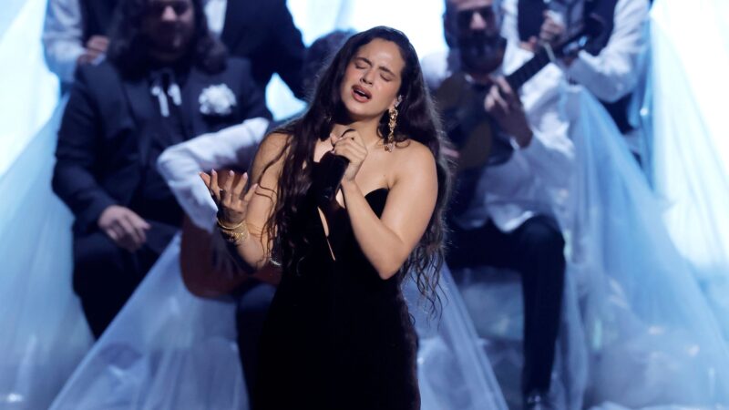 Rosalía (Foto: Kevin Winter/Getty Images for Latin Recording Academy)