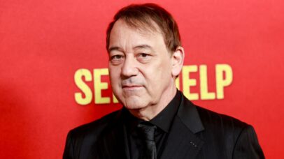 A receita do sangue falso perfeito, segundo o diretor Sam Raimi