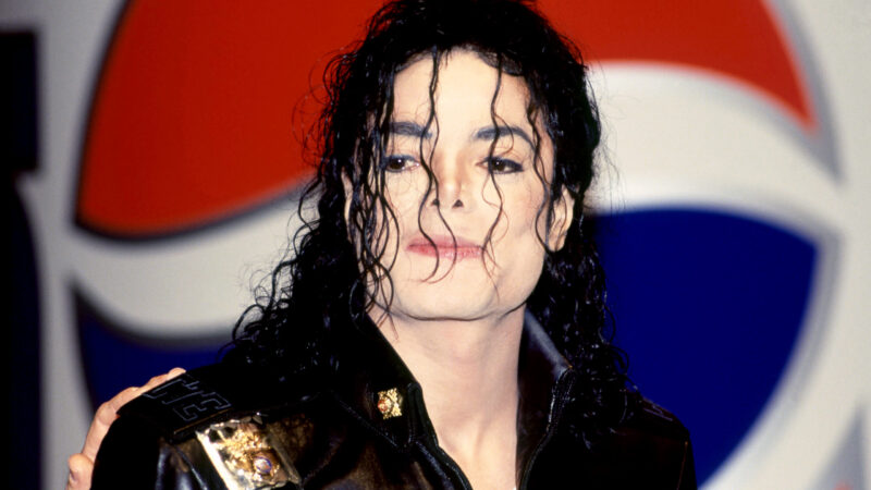 Michael Jackson em uma coletiva de imprensa da Pepsi em 1992