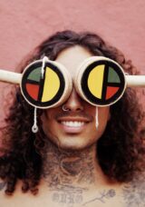 Vitão em Salvador para seu novo EP "O Que É Amar?" (Foto: Bruno Varoto/Divulgação)