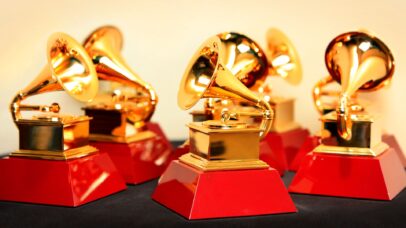 Que horas começa o Grammy 2026, premiação da música que acontece no domingo (1º)??