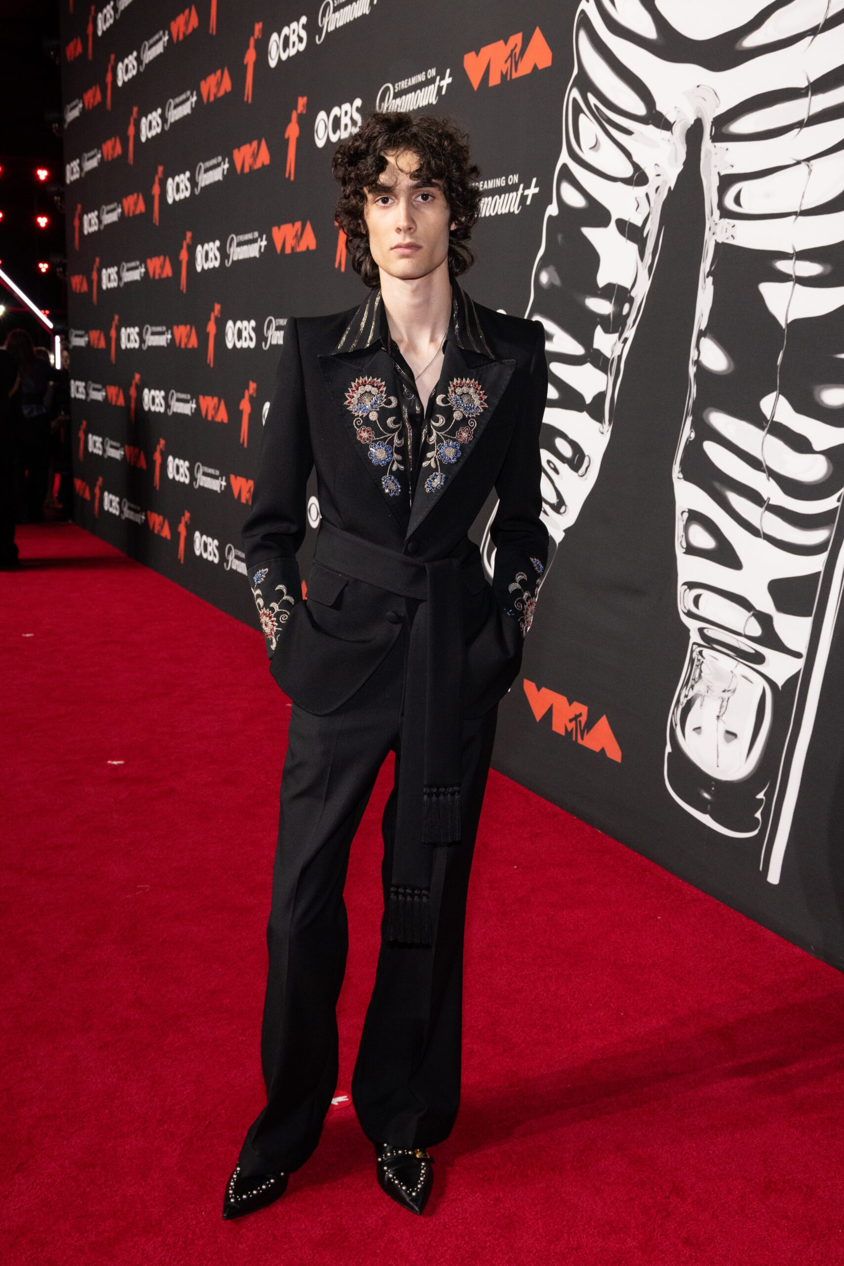 Sombr (Foto: John Shearer/Getty Images for MTV)