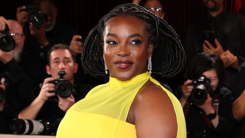 Wunmi Mosaku celebra primeira indicação ao Oscar pelo filme 'Pecadores'_2255761055