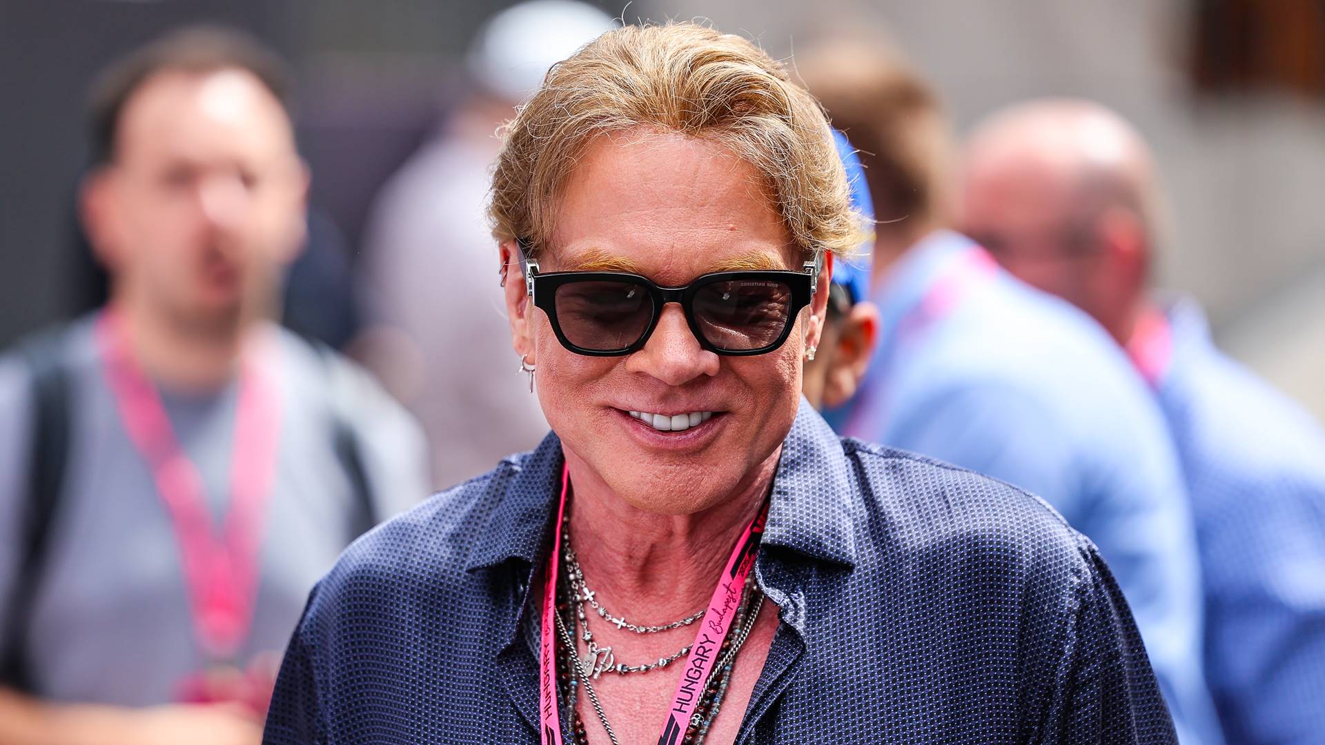 Axl Rose, vocalista do Guns N' Roses, em 2025 (Foto: Jayce Illman / Getty Images)
