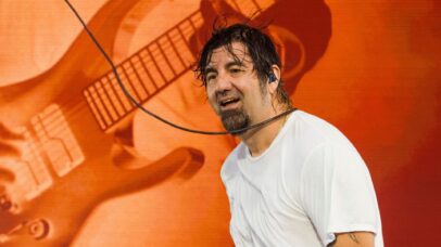 Mulher da capa de ‘Around the Fur’ do Deftones relembra foto icônica dos anos 1990