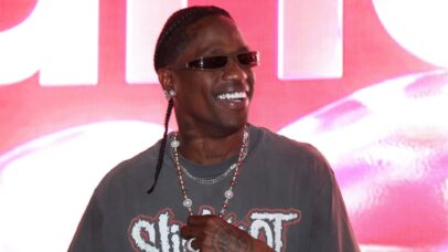 Travis Scott sinaliza que música nova está a caminho