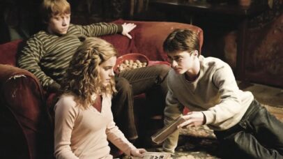 Daniel Radcliffe revela conversa com Rupert Grint e Emma Watson sobre série de Harry Potter: ‘Surreal’