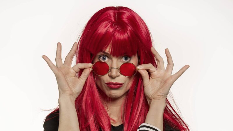 A atriz Mel Lisboa como Rita Lee (Foto: Priscila Prade)