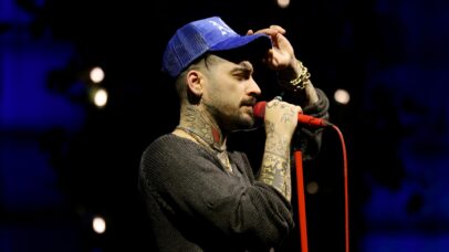Zayn implora para que amante fique em single inspirado em R&B ‘Die for Me’