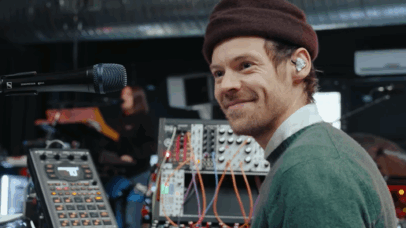 Harry Styles prepara estreia ao vivo de novo álbum no trailer de ‘Uma Noite em Manchester’