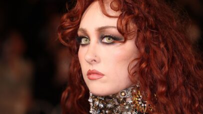 Chappell Roan se pronuncia sobre polêmica envolvendo filha do jogador Jorginho