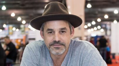 Nicholas Brendon, ator de ‘Buffy, a Caça-Vampiros’, morre aos 54 anos