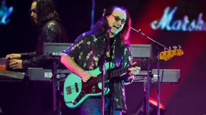 Rush toca ao vivo com a nova baterista Anika Nilles pela primeira vez