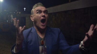 O céu sabe que Morrissey ainda está miserável em ‘Make-Up Is a Lie’