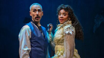 Com produção independente, musical de ‘Dom Casmurro’ retorna a São Paulo