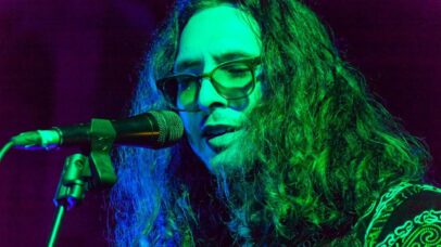 Pedro Fossard transforma show na Mantiqueira em experiência sensorial com prévia de novo álbum, ‘Cirandeiro’