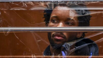 D4vd possuía ‘uma quantidade significativa de pornografia infantil’, diz promotoria