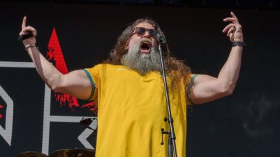 Nevermore com esteroides sela sua volta com show forte, mas curto, no Bangers