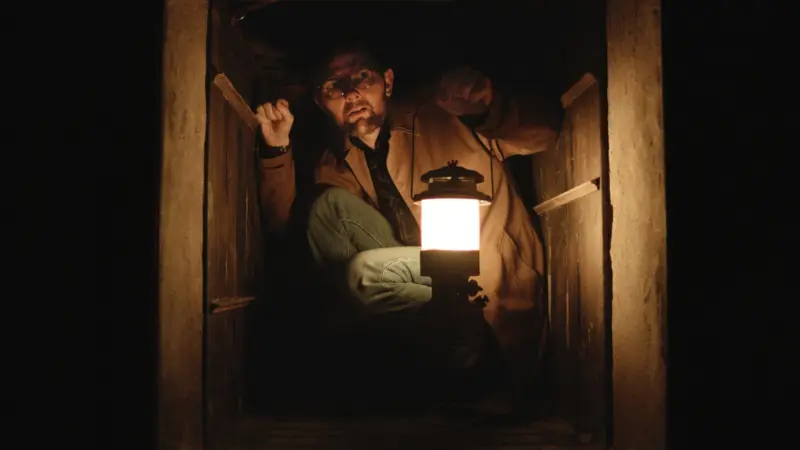 'Hokum', novo terror com Adam Scott