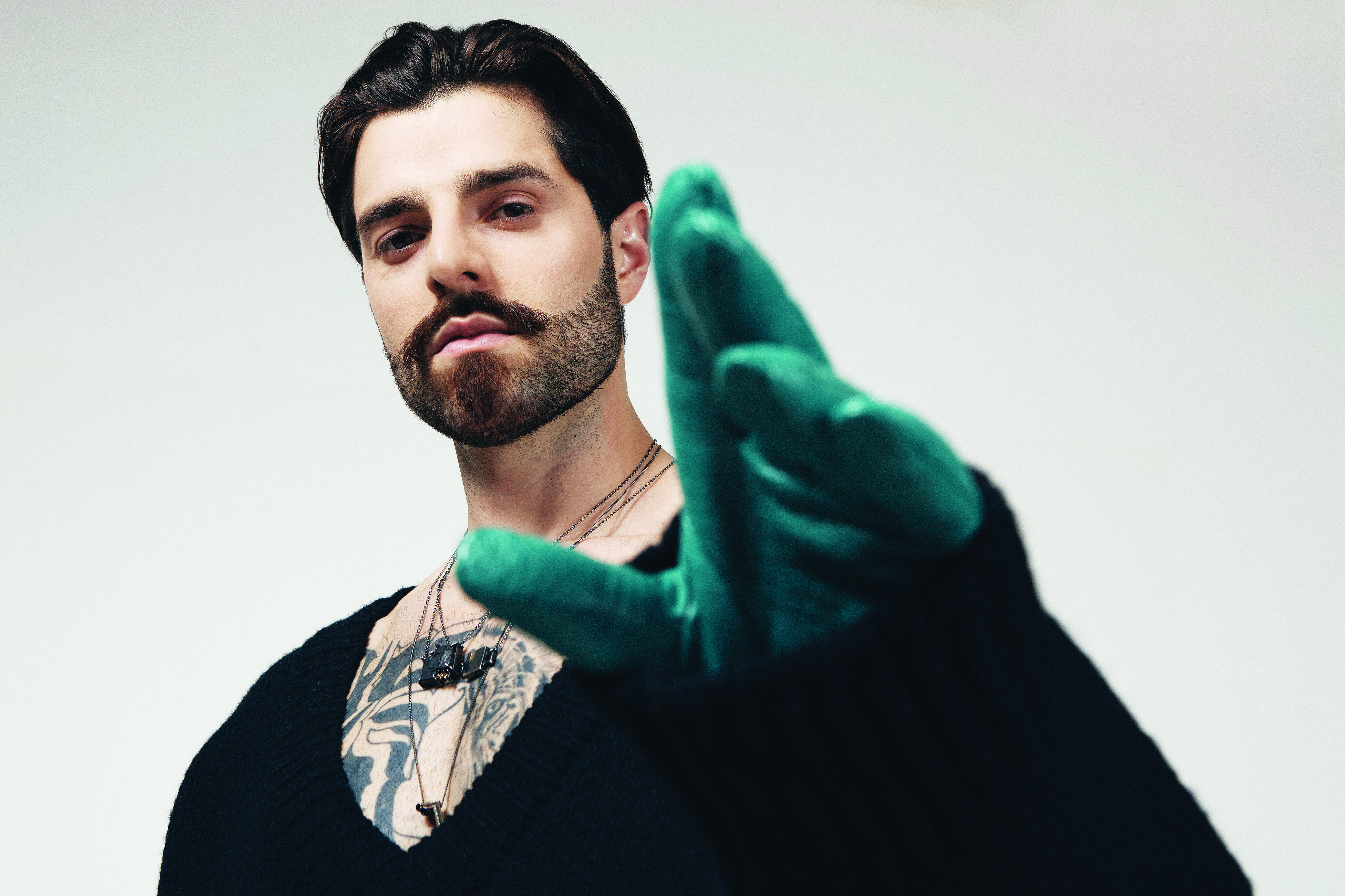 Alok: "Gravei 130 músicas tradicionais indígenas com todos os povos, para que eles pudessem ter esse ativo para sempre que quiserem, poderem acessar" (Foto: Gil Inoue)