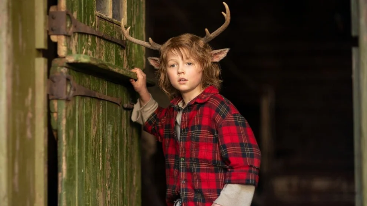 Ator Christian Convery como Gus em Sweet Tooth (Foto: Reprodução / Netflix)