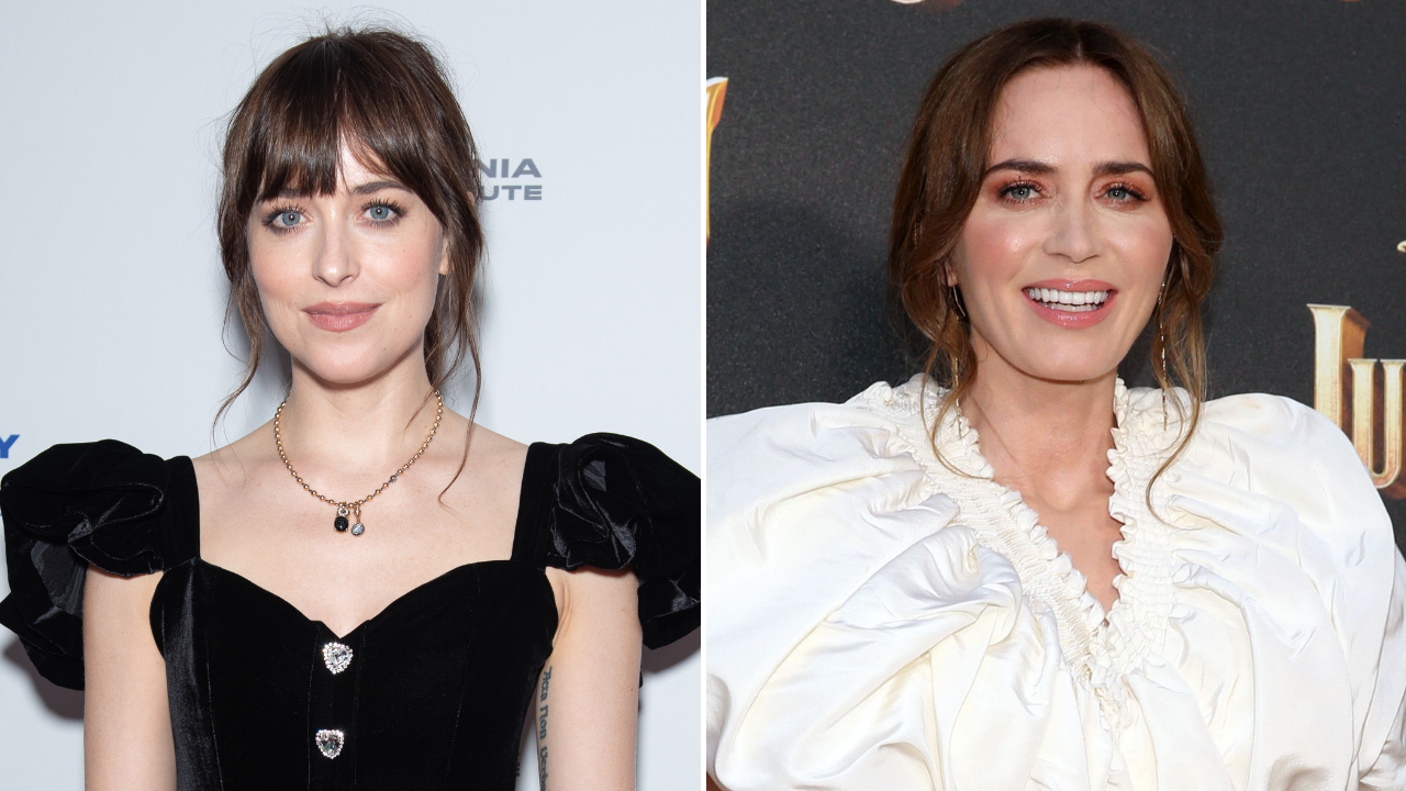 Dakota Johnson (Foto:Miikka Skaffari/Getty Images) │Emily Blunt (Foto: Jesse Grant/Getty Images)