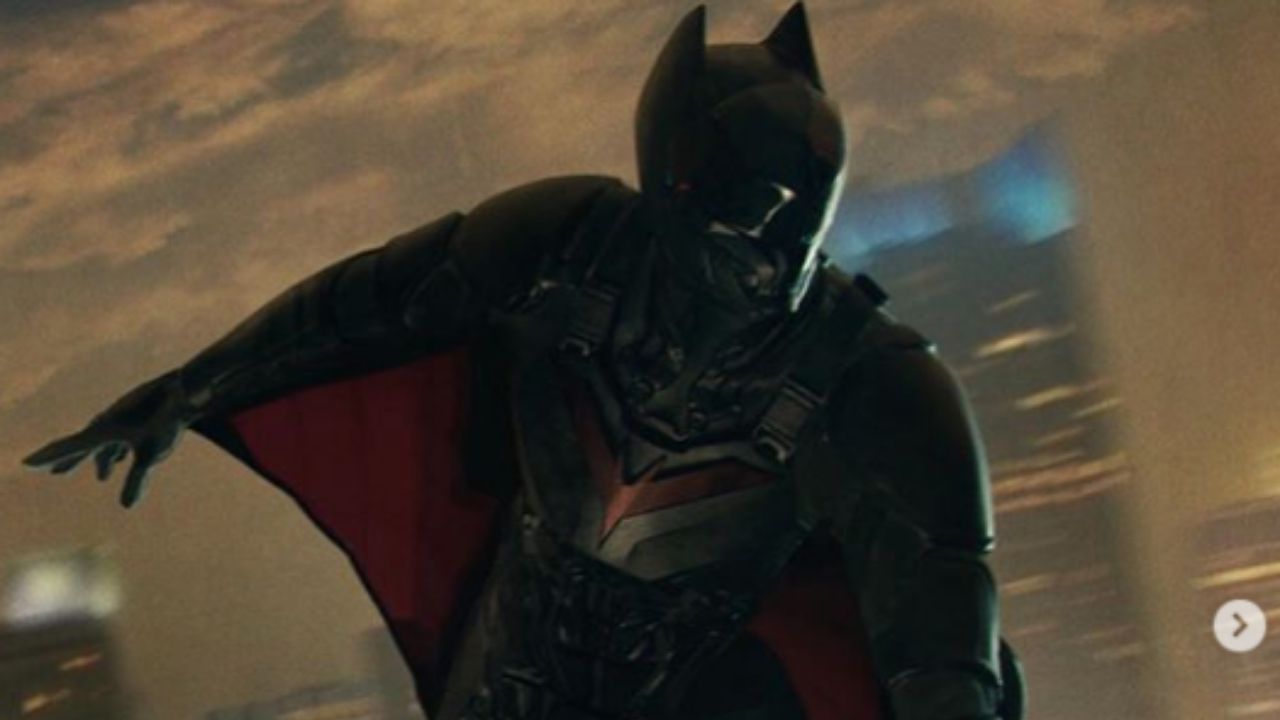 Como seria a sequência de Batman: Cavaleiro das Trevas? Artista reimagina filme com Batman do Futuro