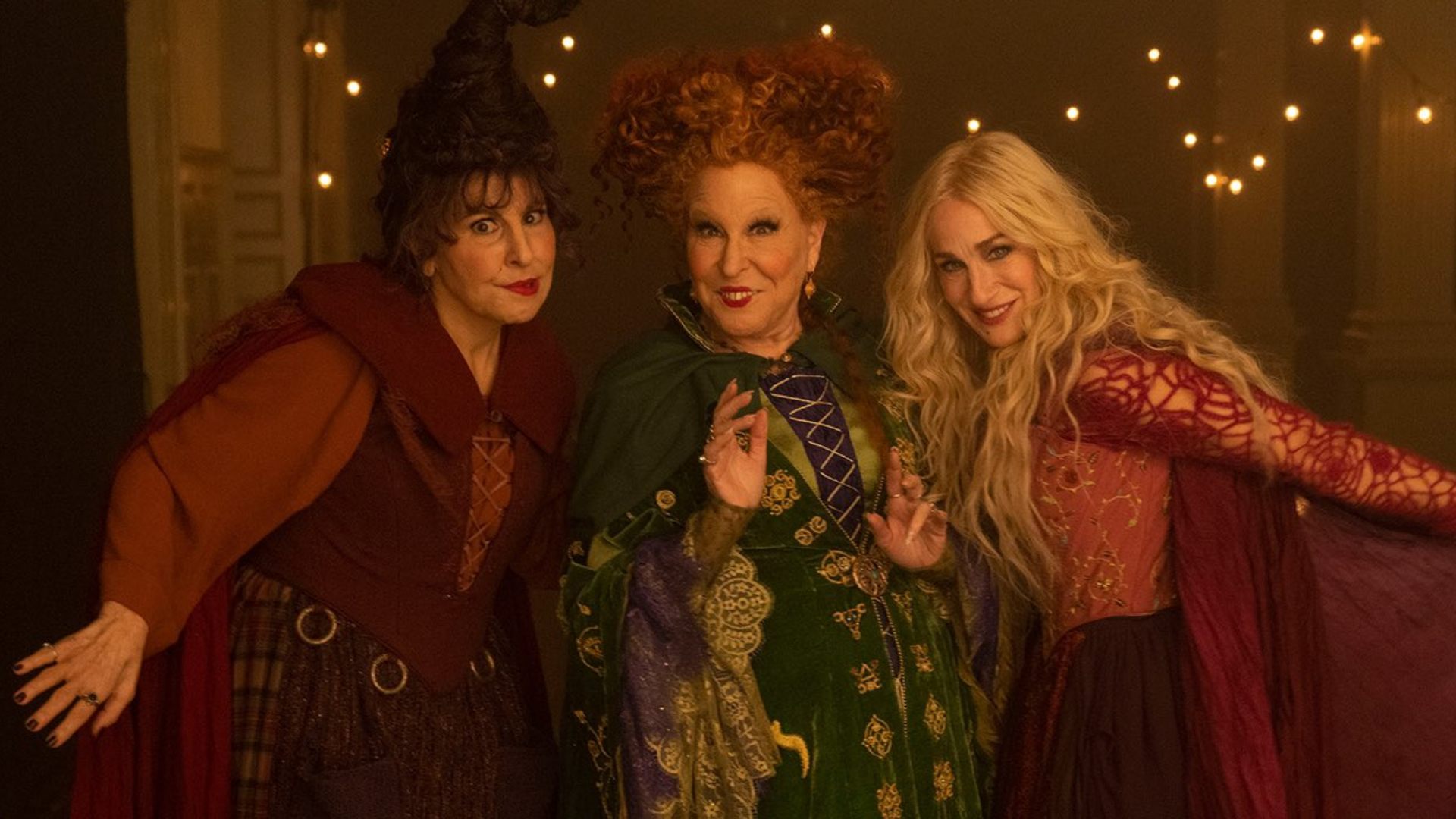 Bette Midler, Kathy Najimy e Sarah Jessica Parker em Abracadabra 2 (Foto: Divulgação / Disney+)