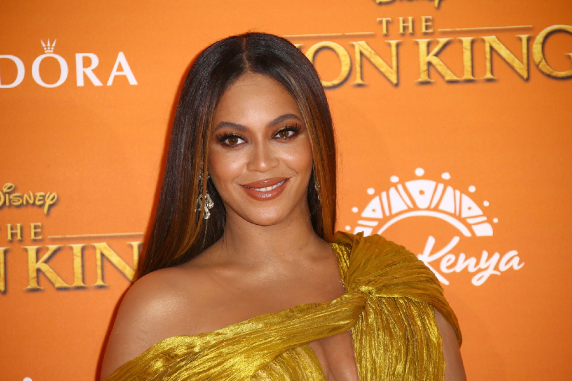 Beyoncé na premiere de Rei Leão. (Foto: Joel C Ryan/ Invision/ AP)