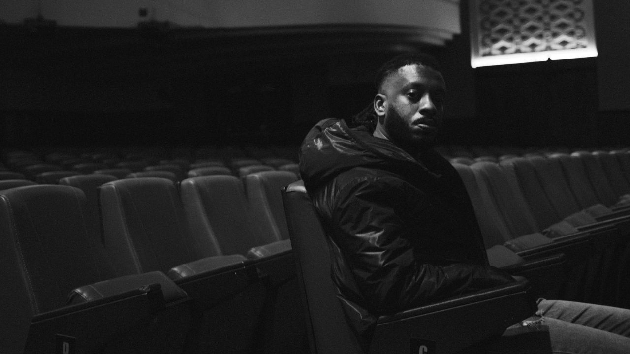 O passado, presente e futuro com Abebe Bikila (BK) - Foto: Divulgação / João Victor Medeiros